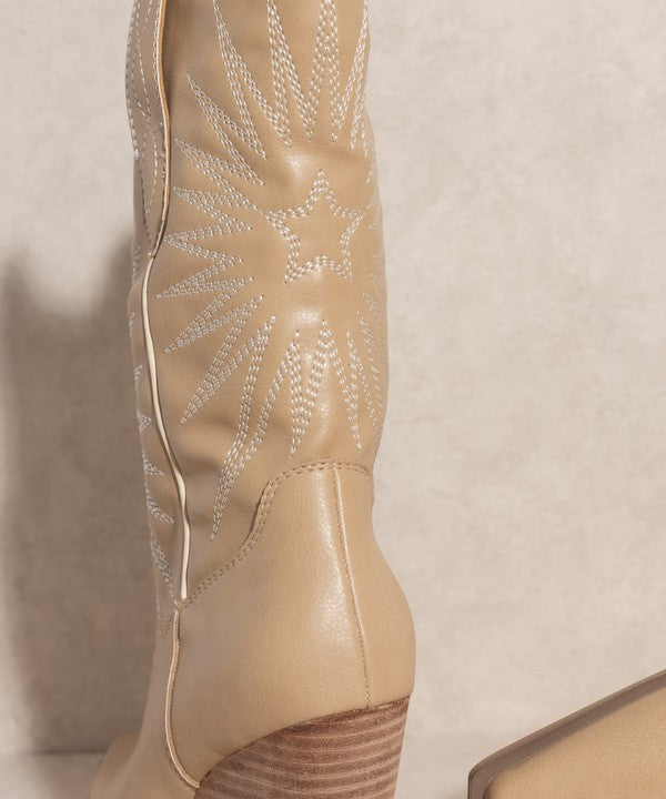 Starburst Embroidery Western Boots