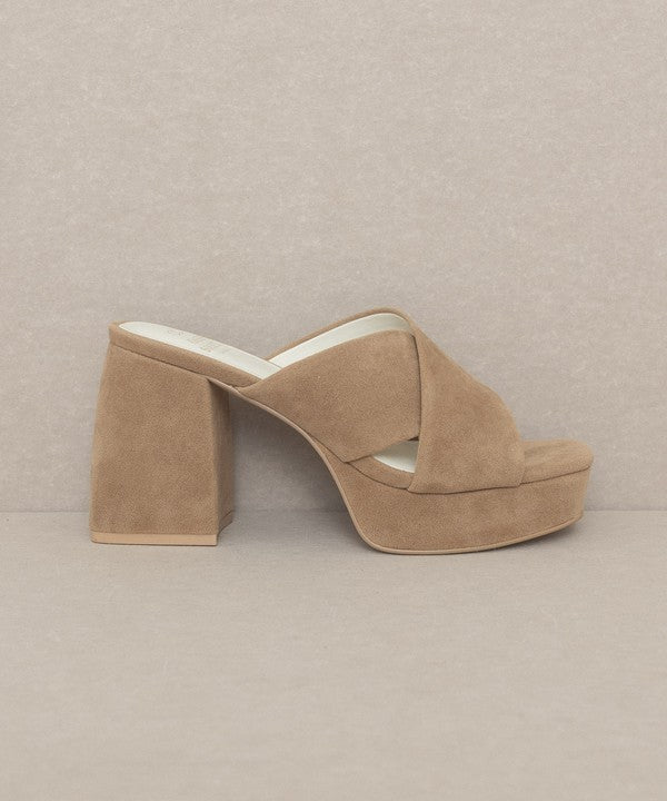 Carmen Chunky Platform Mule Heels