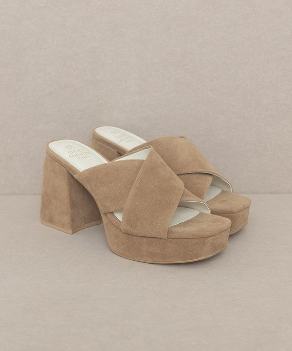 Carmen Chunky Platform Mule Heels