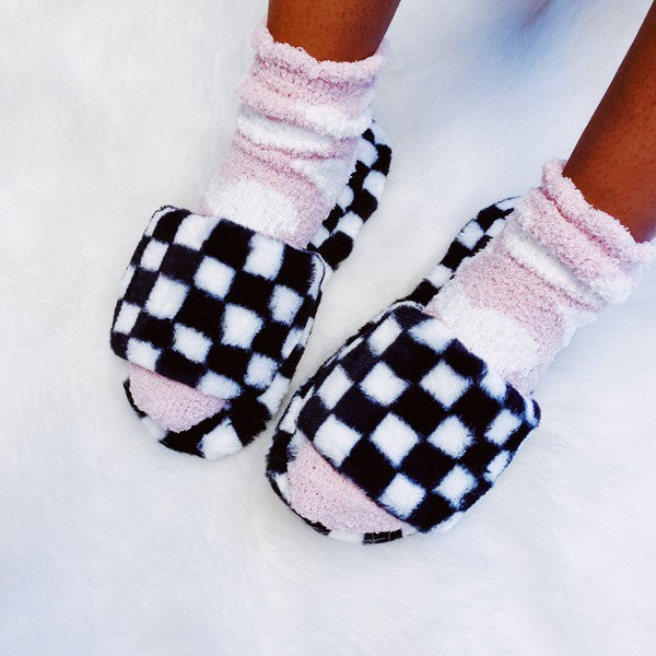 Checkered Cozy Slippers