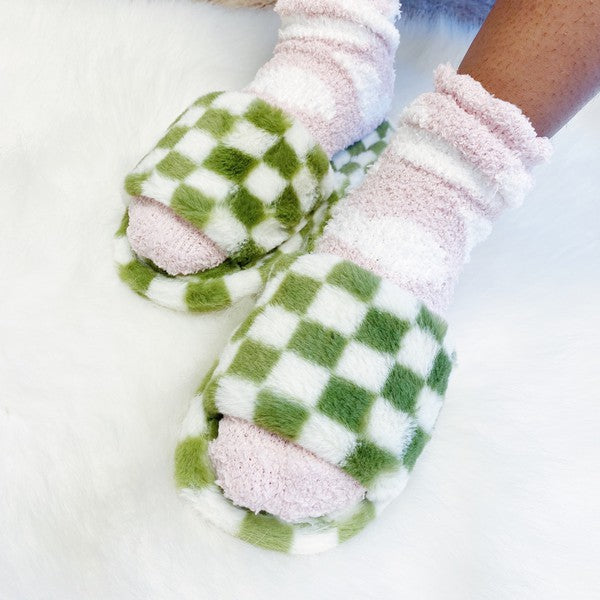 Checkered Cozy Slippers