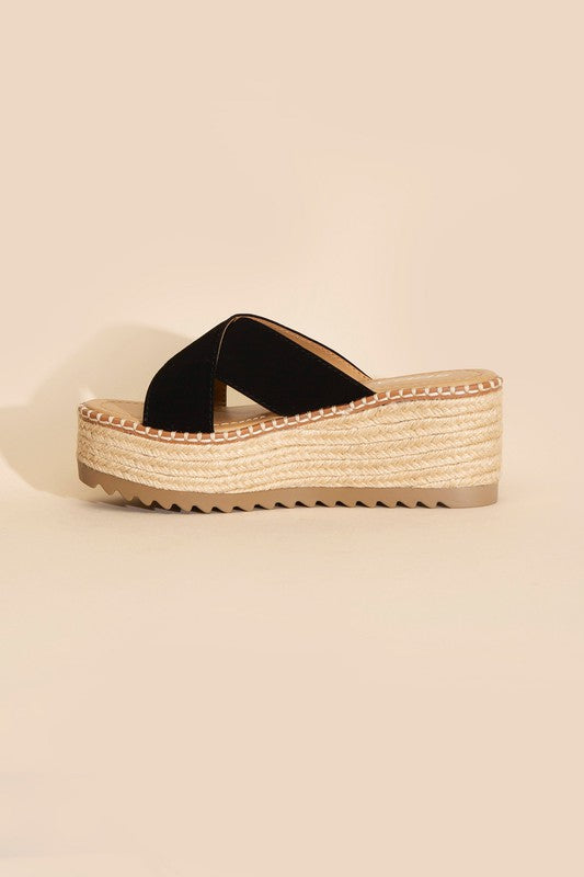 Raffia Cross Platform Slides