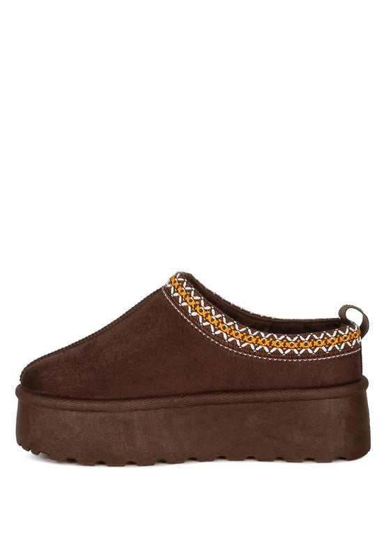 Embroidered Platform Classic Slip-On