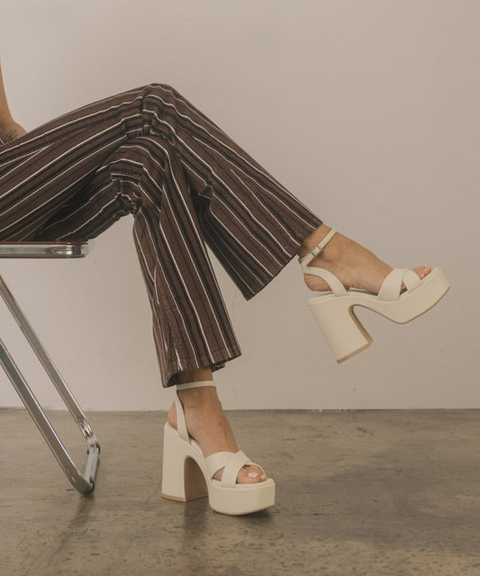 NORAH CHUNKY PLATFORM HEEL